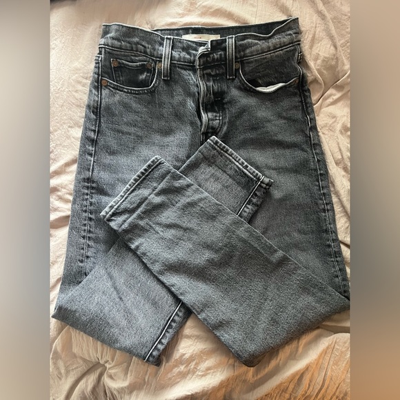 Levi wedgie ankle fit jeans - Picture 5 of 5